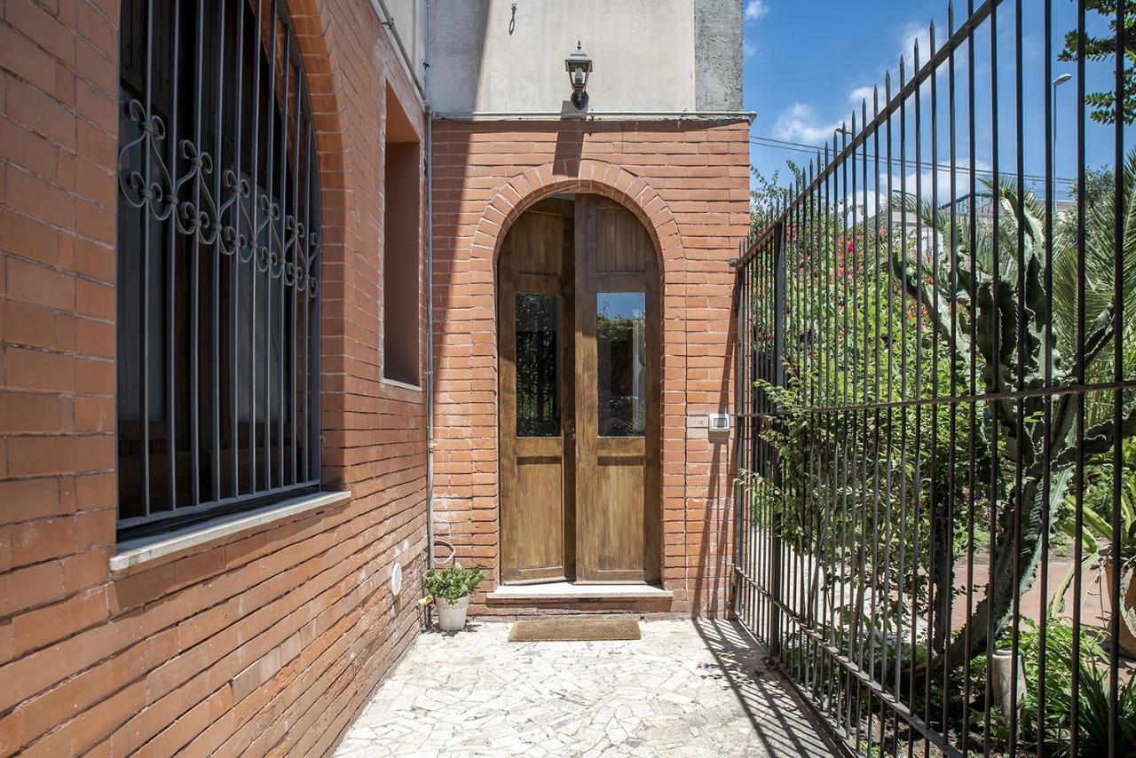 Euphorbia Apartments By Wonderful Italy Κατάνια Εξωτερικό φωτογραφία